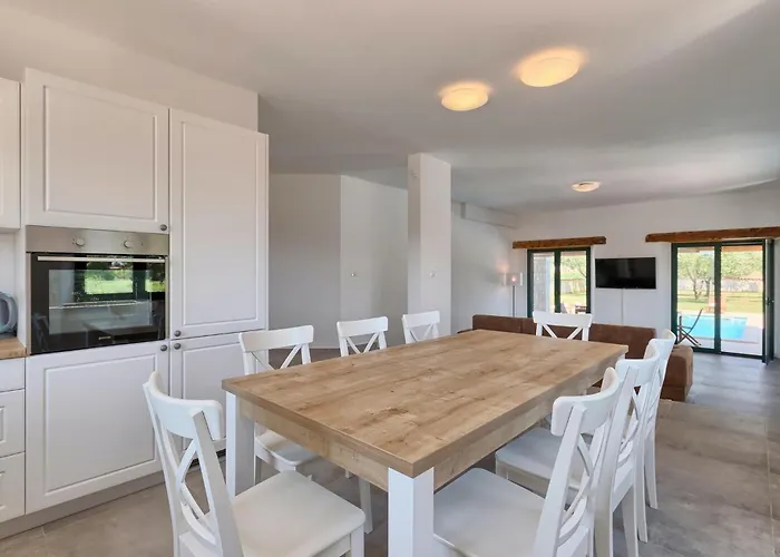 Holiday home Pomer Pula